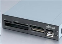 AKASA int. USB 2.0 interná čítačka kariet + USB 2.0